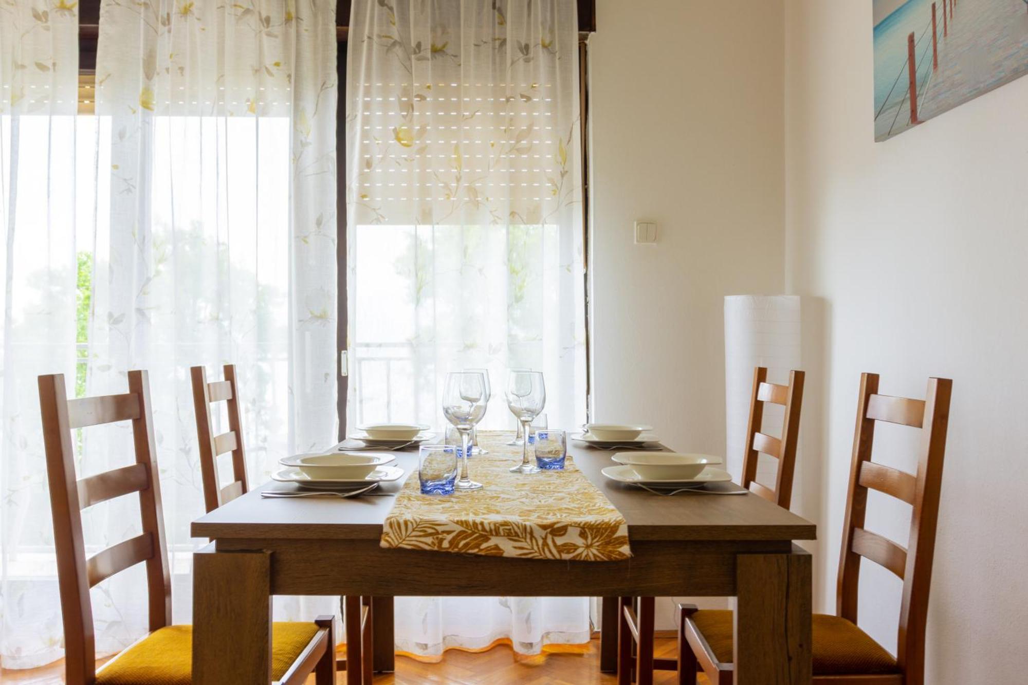 Ferienwohnung Sea View Retreat With 170Mbps Wifi And Sunny Balcony Kastav Exterior foto